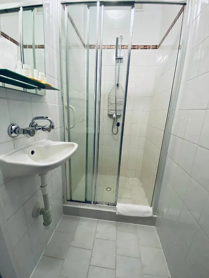 Hotel Kolorowa Karpacz 2*,  Poland