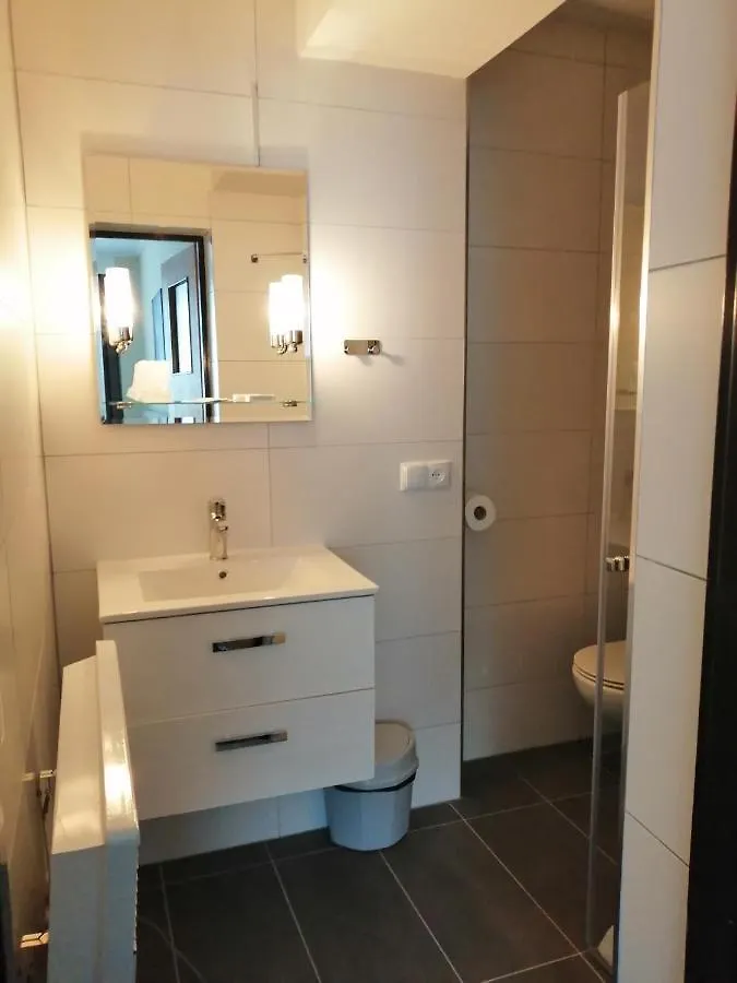Hotel Kolorowa Karpacz 2*,